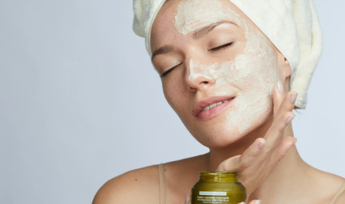 Night Skincare Routine vs Day Routine kya difference hai