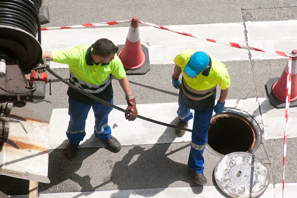 sewer and gas line services